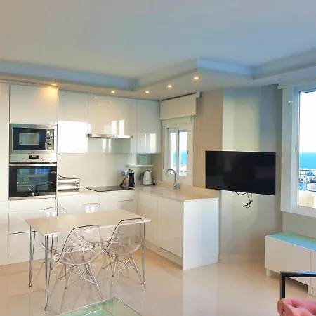 Fabulous Apartment In Front Of Sea & Marina With Incredible Views Estepona Exterior photo
