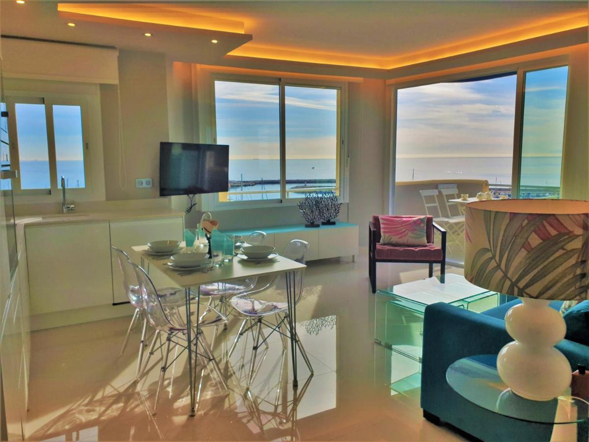 Apartment Fabulous In Front Of Sea & Marina With Incredible Views *